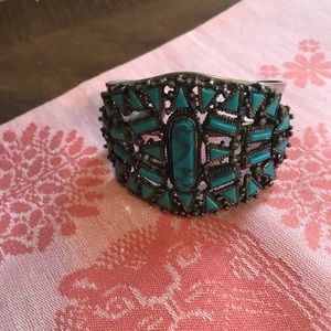 Turquoise Color Wrist Bracelet